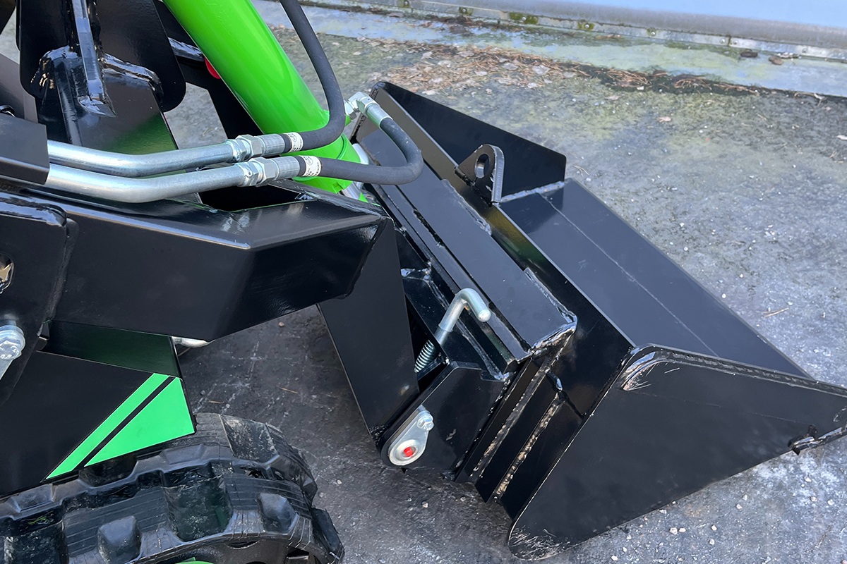 Skid Steer SK650 - 900kg - Briggs & Stratton - Band - Bensin