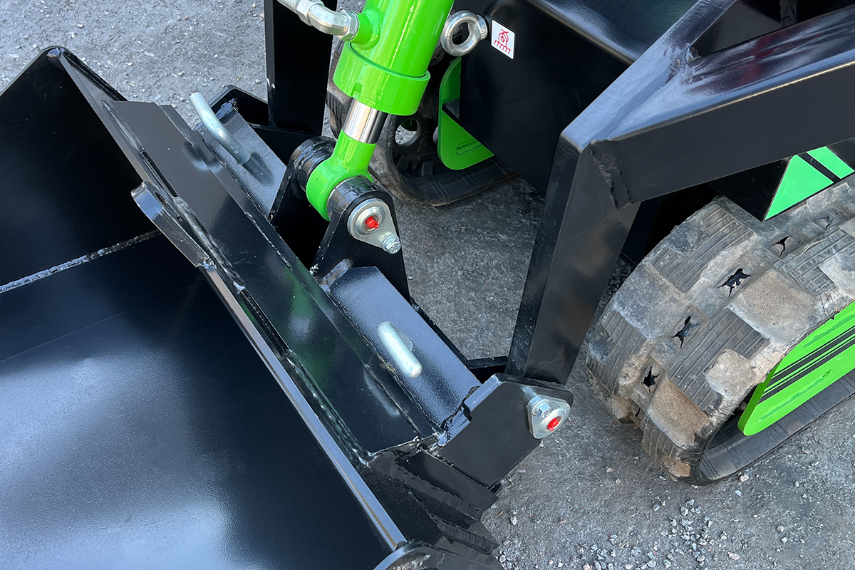 Skid Steer SK650 - 900kg - KYB - Elektrisk