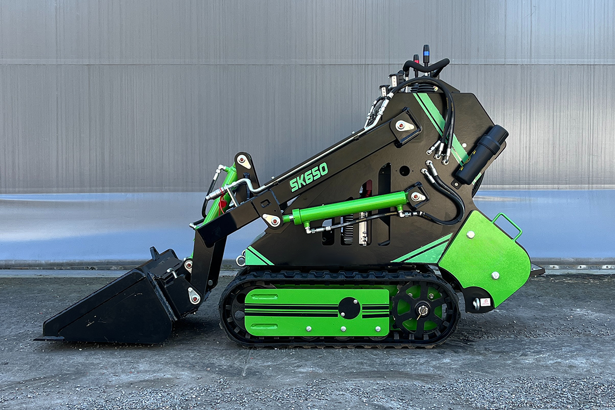 Skid Steer SK650 - 900kg - Briggs & Stratton - Band - Bensin