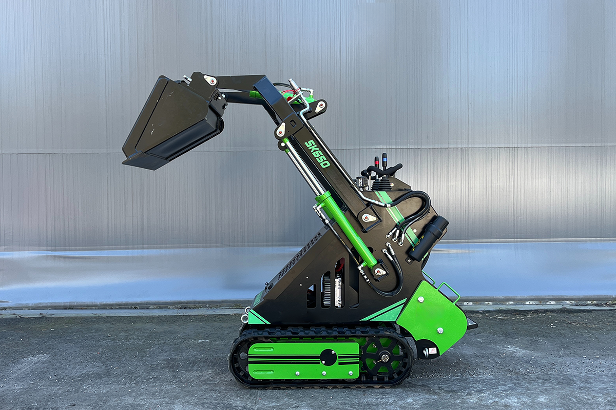 Skid Steer SK650 - 900kg - Briggs & Stratton - Band - Bensin