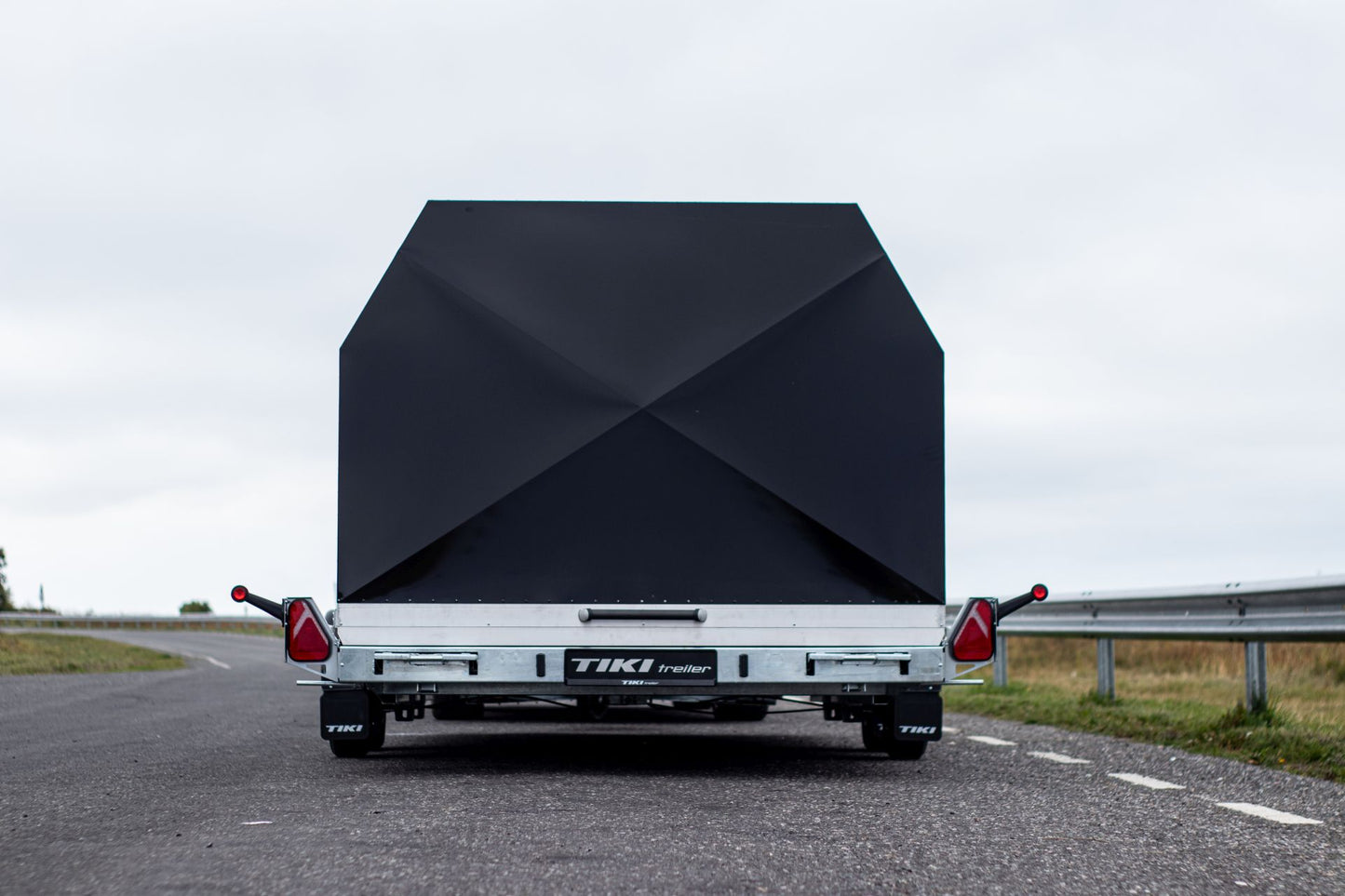 TIKI AP2850-DRB med aluminiumkåpa