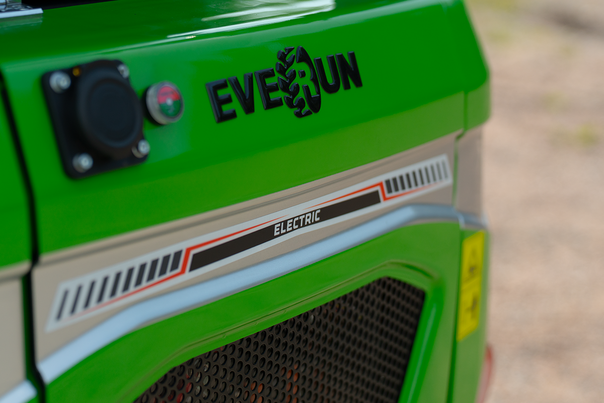 Everun ER08E - 4x4 - Lyfter 800kg - Elektrisk