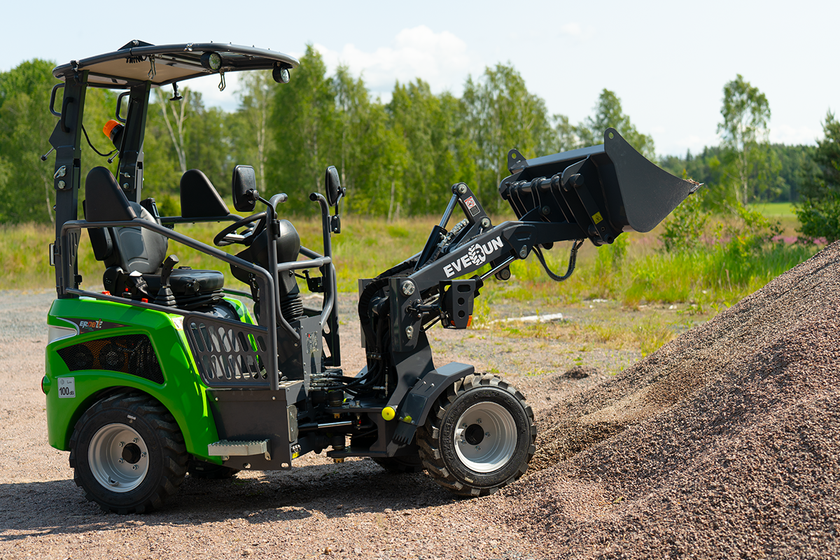 Everun ER08E - 4x4 - Lyfter 800kg - Elektrisk