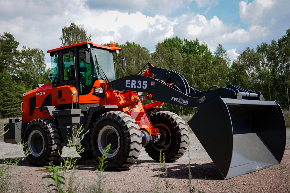 Everun ER35 - 4x4 - DEUTZ 125hk