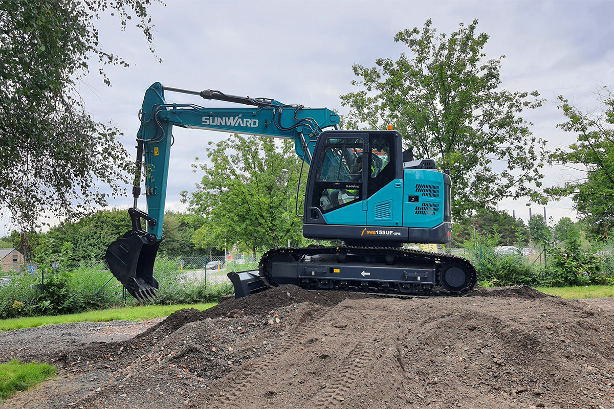 SUNWARD SWE155UF-2PB - 16500kg - Cummins