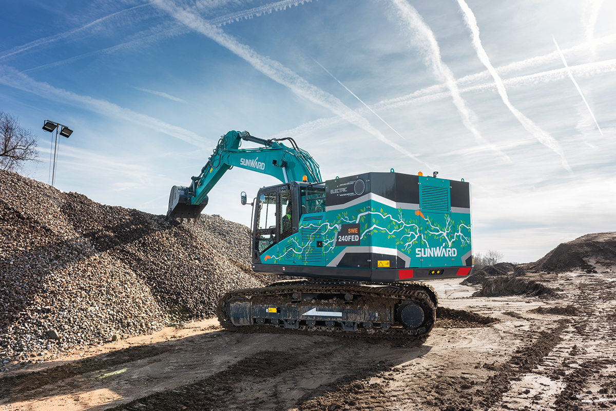 SUNWARD SWE 240FE - 23 360kg - Elektrisk - Nykyrka Maskiner