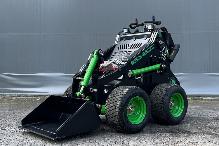 Skid Steer SK650W - 900kg - KYB - Elektrisk - Nykyrka Maskiner