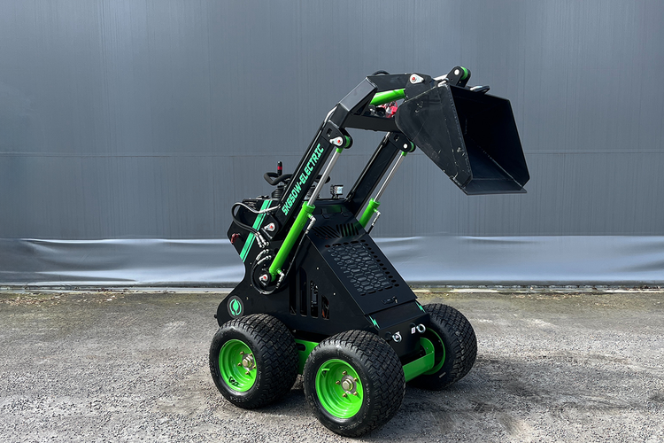 Skid Steer SK650W - 900kg - KYB - Elektrisk - Nykyrka Maskiner