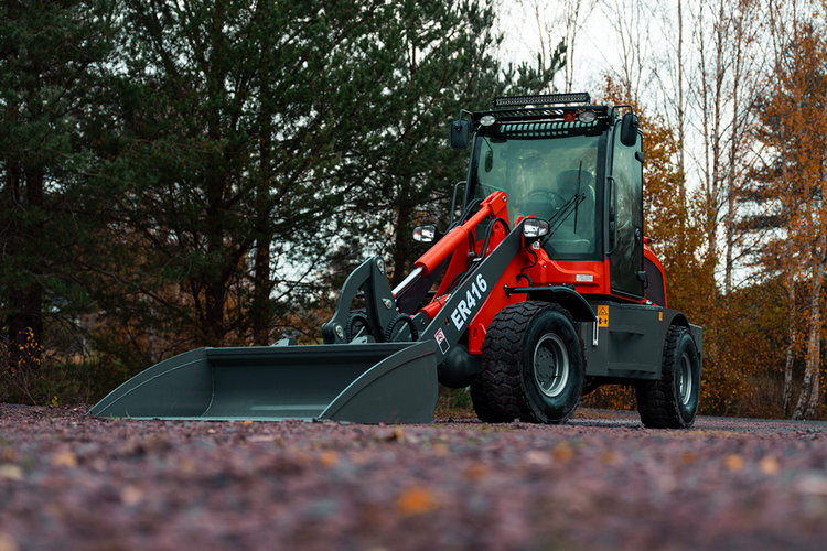 Everun ER416 Pro - 4x4 - 60hk - Steg5 - Nykyrka Maskiner