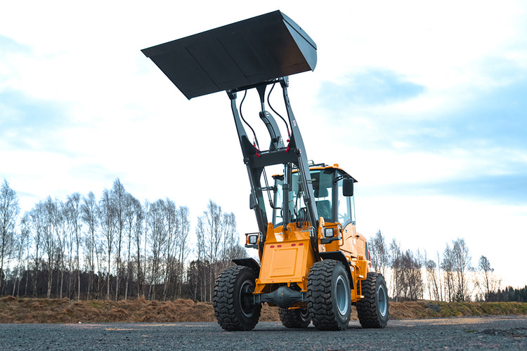 Everun L30-5v2 Multi - 4x4 - 75hk - Steg5 - Nykyrka Maskiner