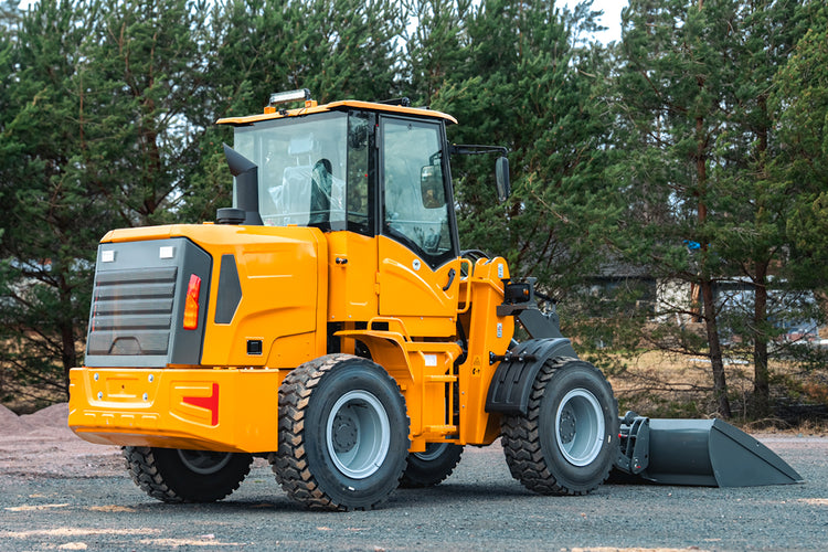 Everun L30-5v2 Multi - 4x4 - 75hk - Steg5 - Nykyrka Maskiner