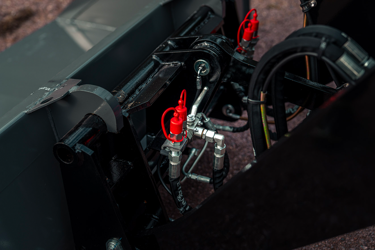 Everun ER420T Premium - 4x4 - 75hk - Steg5