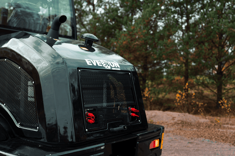 Everun ER420T Premium - 4x4 - 75hk - Steg5