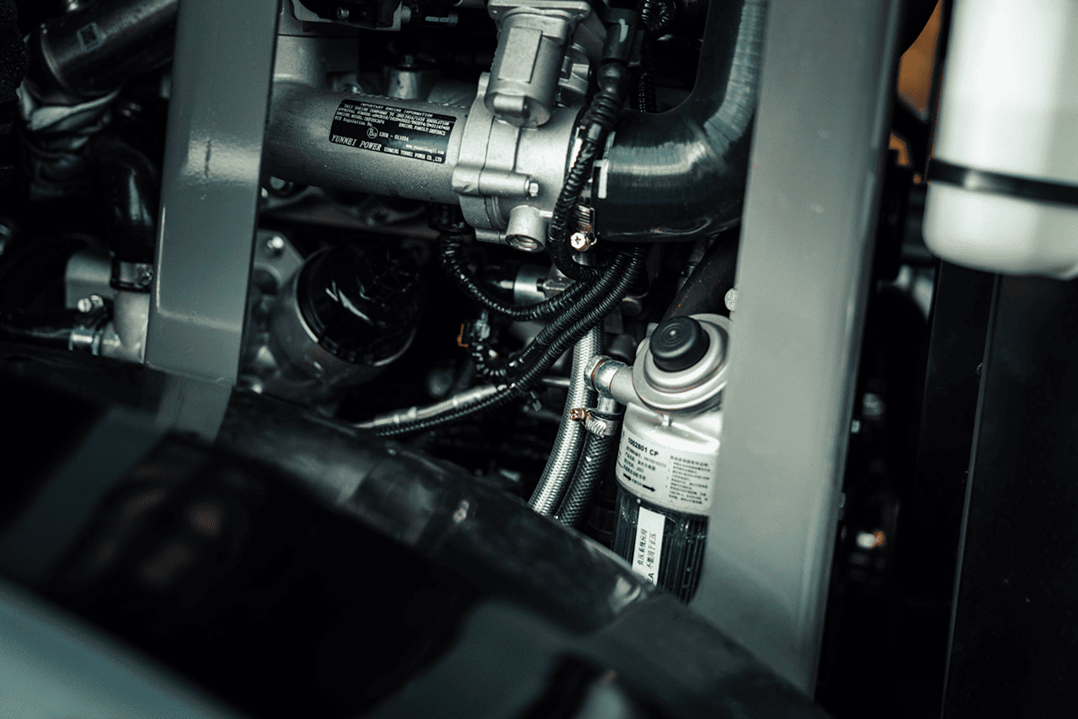 Everun ER420T Premium - 4x4 - 75hk - Steg5