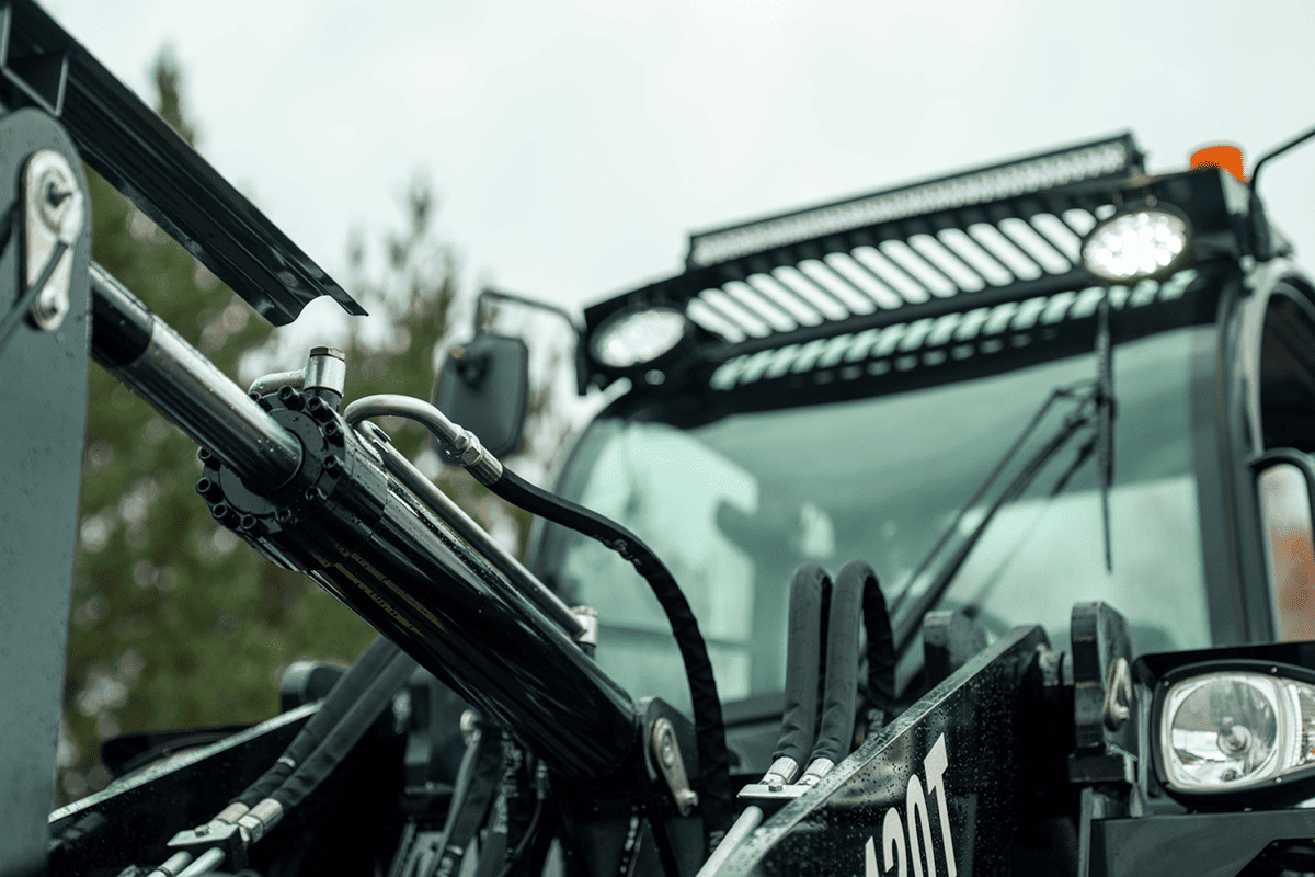 Everun ER420T Premium - 4x4 - 75hk - Steg5