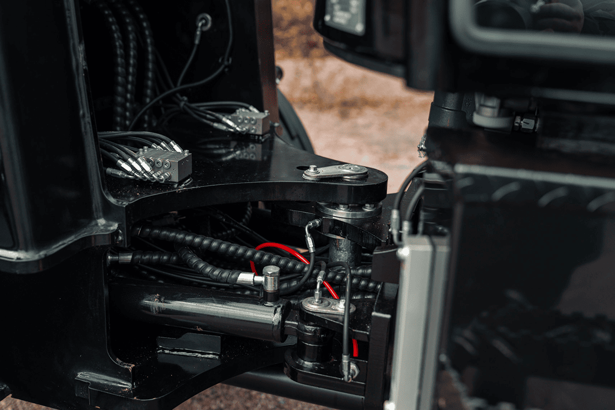 Everun ER420T Premium - 4x4 - 75hk - Steg5