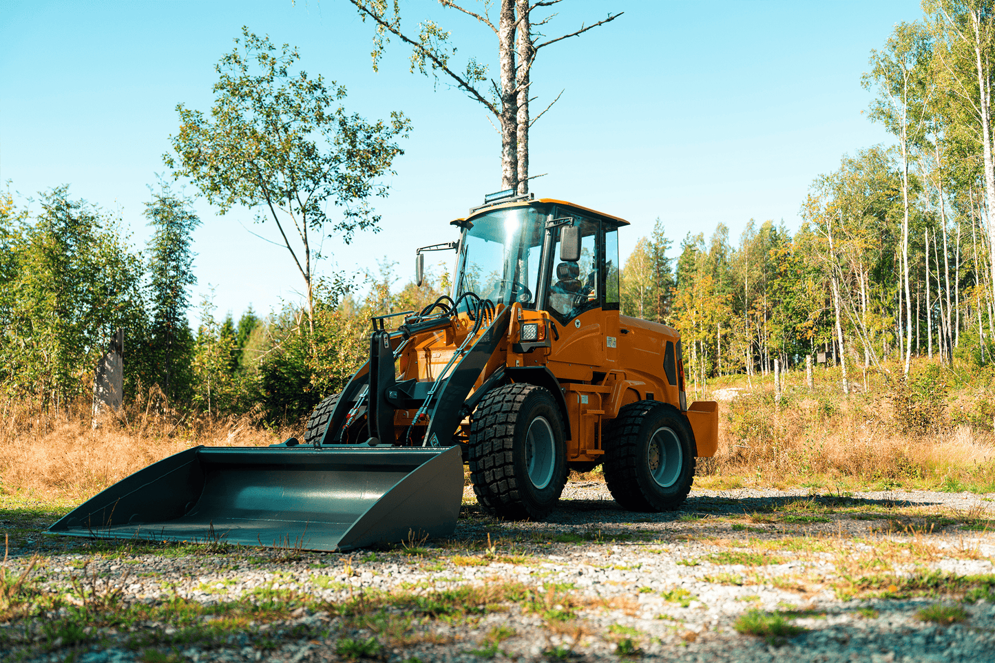 Everun L30-5v2 Multi - 4x4 - 75hk - Steg5 - Nykyrka Maskiner