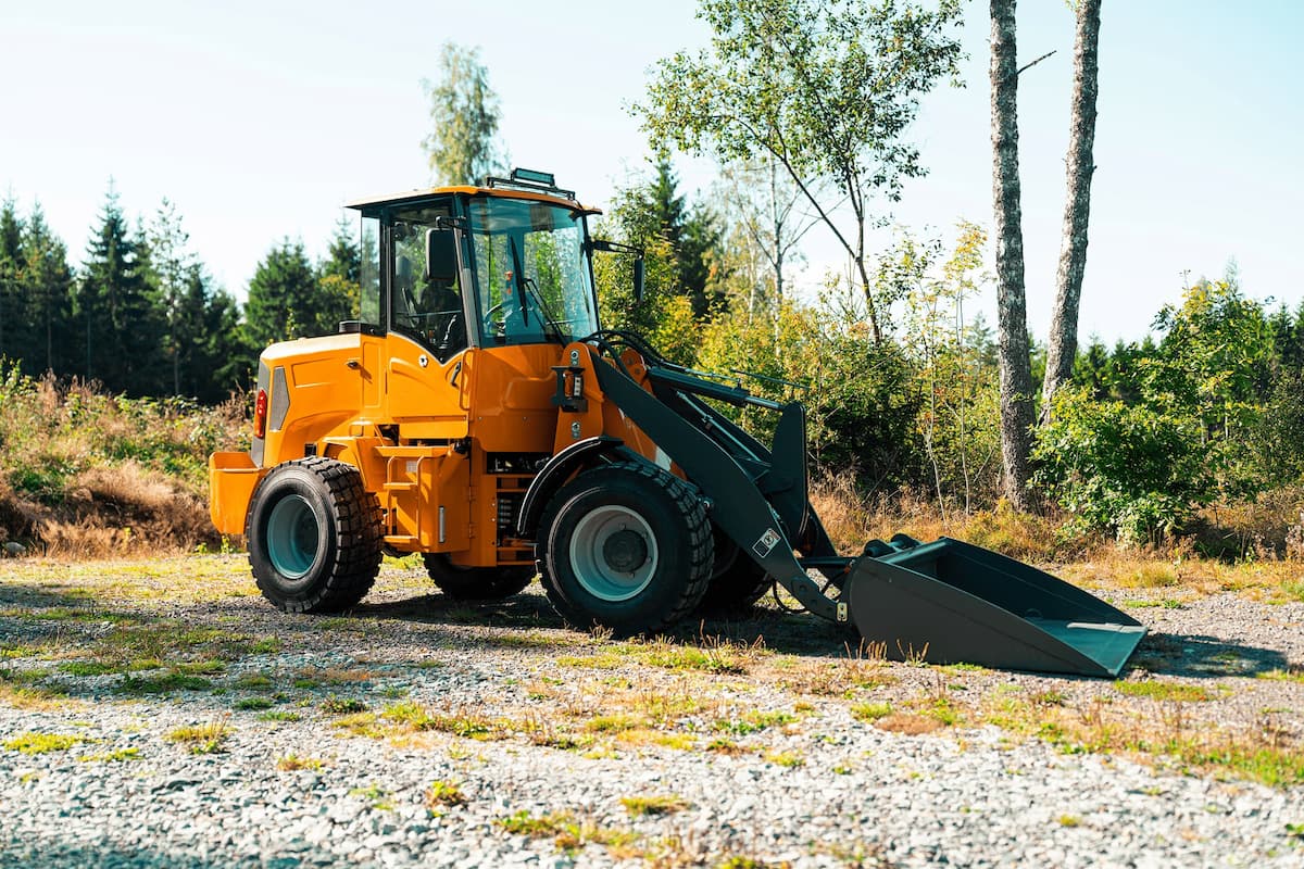 Everun L30-5v2 Multi - 4x4 - 75hk - Steg5 - Nykyrka Maskiner