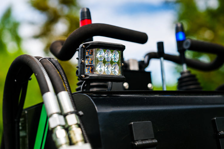 Skid Steer SK650W - 900kg - Briggs & Stratton - Bensin - Nykyrka Maskiner
