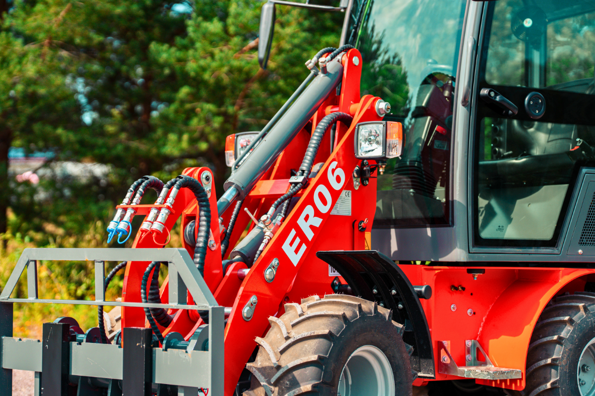 Everun ER06 - 4x4 - Kubota 26hk - Steg5