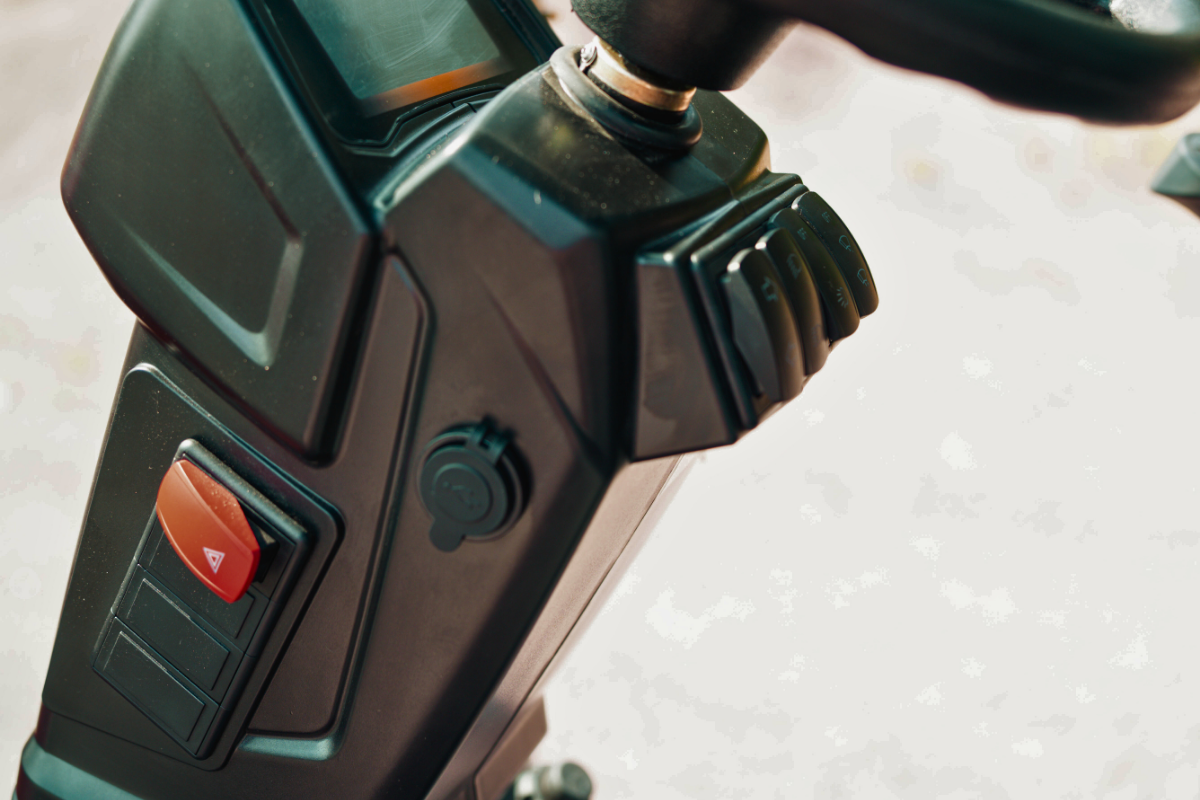 Everun ER06 - 4x4 - Kubota 26hk - Steg5