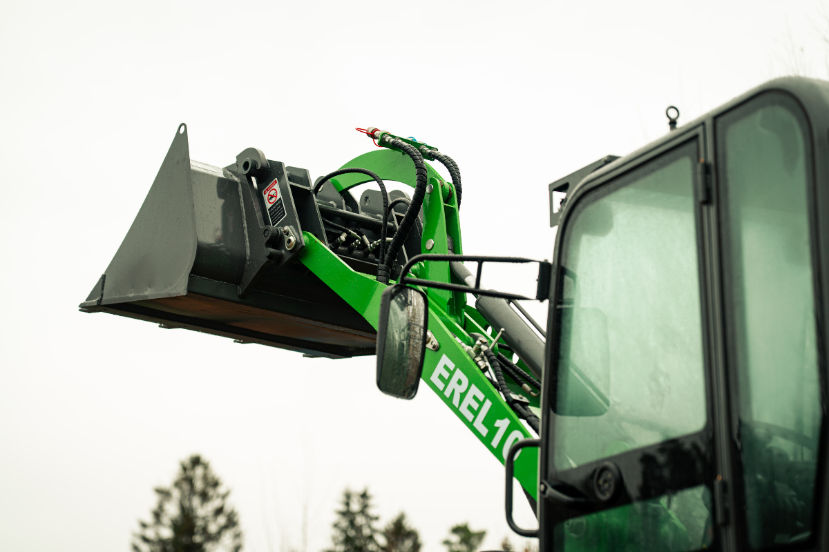 Everun EREL10 - 4x4 - Lyfter 1000kg