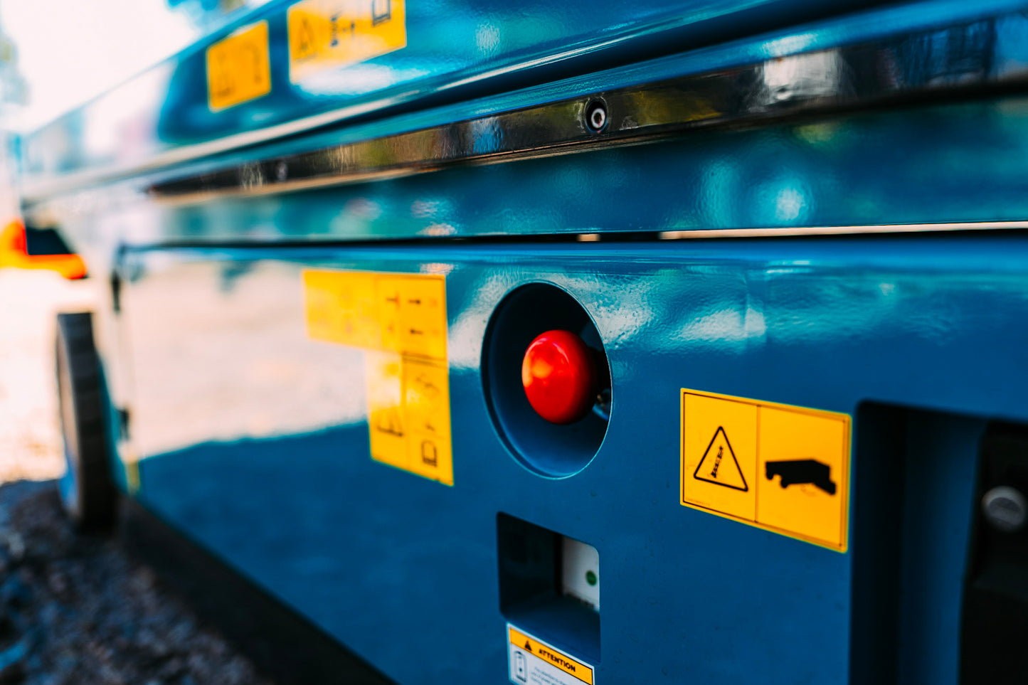 SUNWARD SWSL 1412DC - 14m lyfthöjd - 3000kg