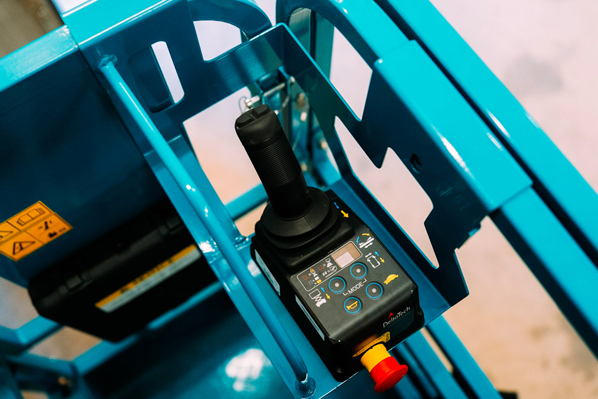 SUNWARD SWSL 1212DC - 12m lyfthöjd - 2950kg - Nykyrka Maskiner