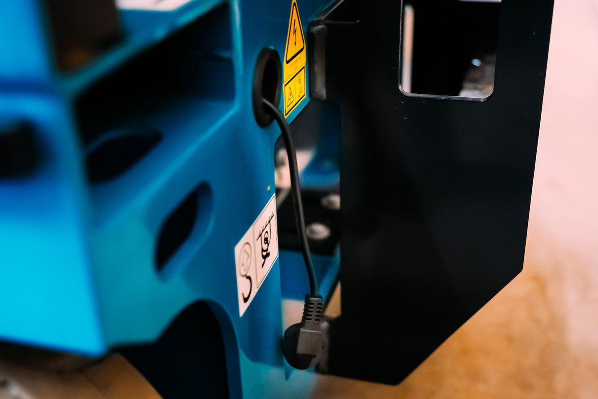 SUNWARD SWSL 1212DC - 12m lyfthöjd - 2950kg - Nykyrka Maskiner