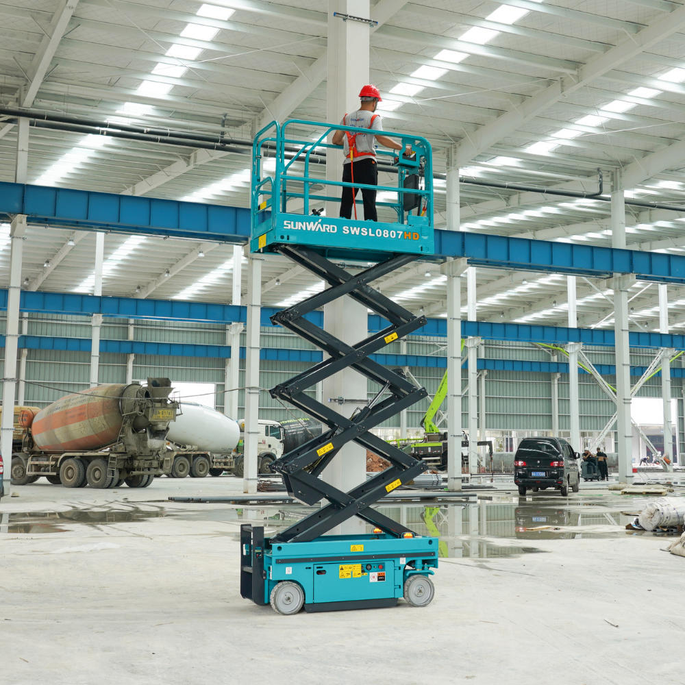 SUNWARD SWSL 0807DC - 8m lyfthöjd - 1545kg