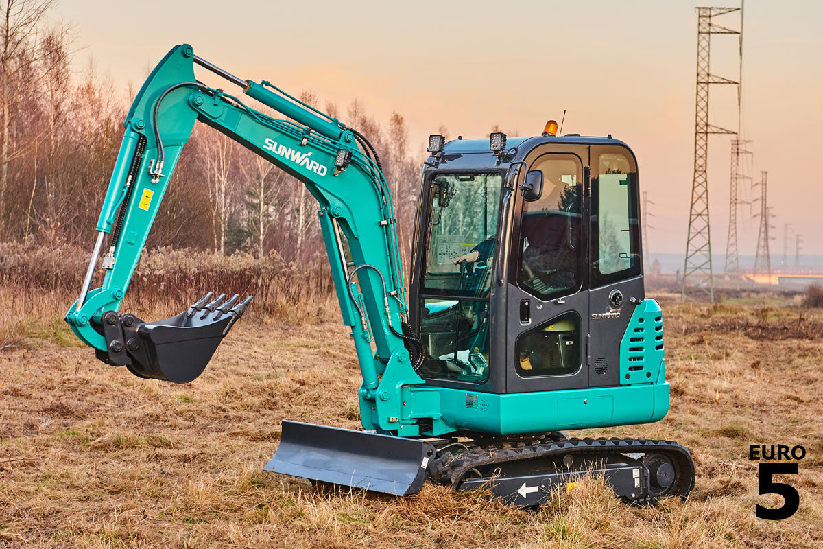 SUNWARD SWE25F - 2640kg - 19,5hk - Steg5