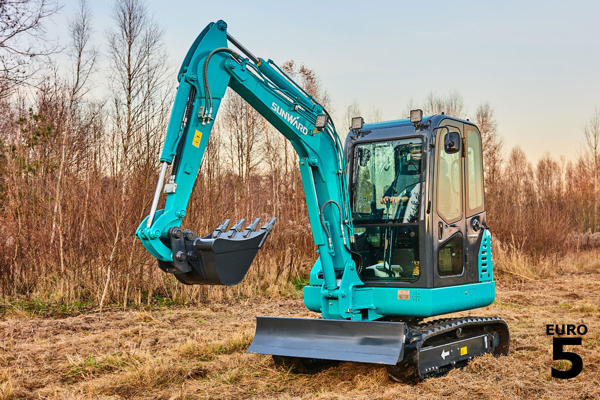 SUNWARD SWE25F - 2640kg - 19,5hk - Steg5