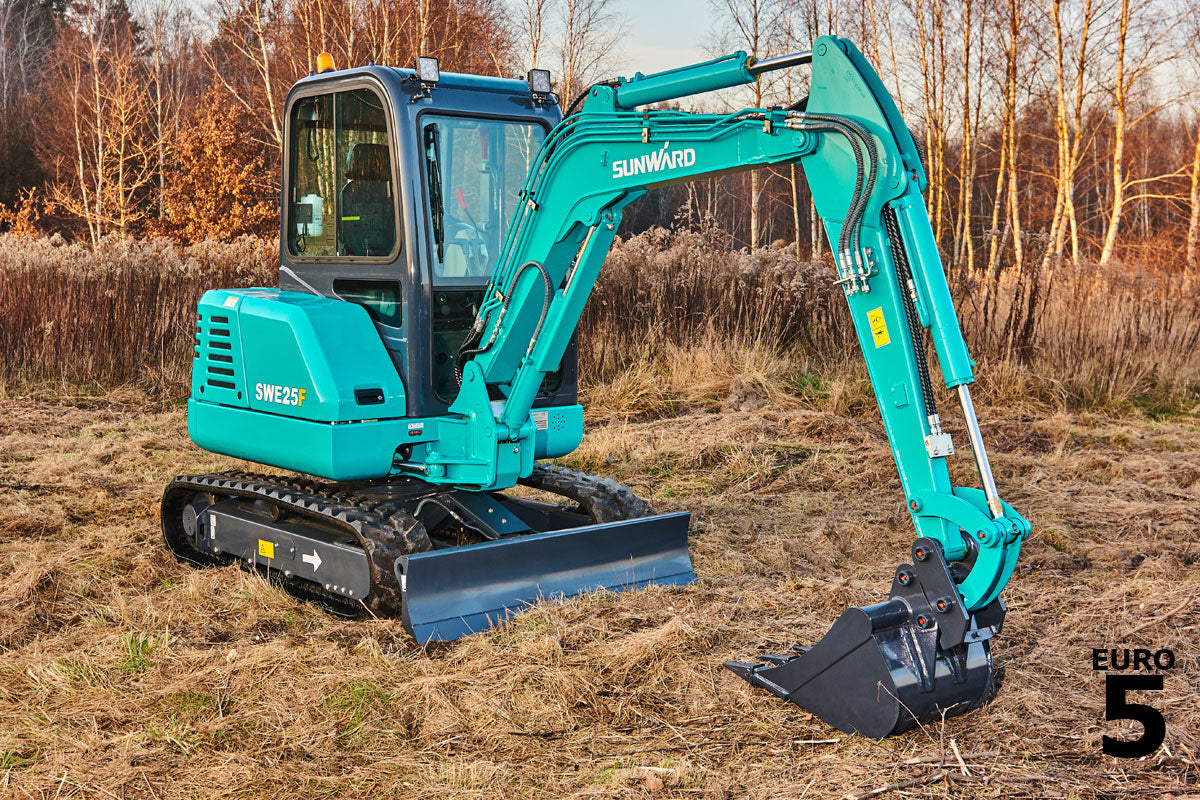 SUNWARD SWE25F - 2640kg - 19,5hk - Steg5