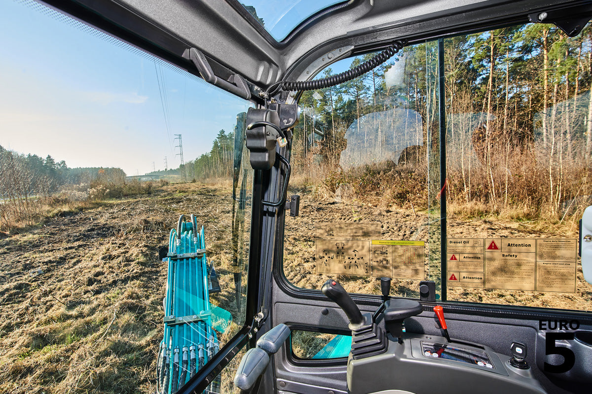 SUNWARD SWE25F - 2640kg - 19,5hk - Steg5