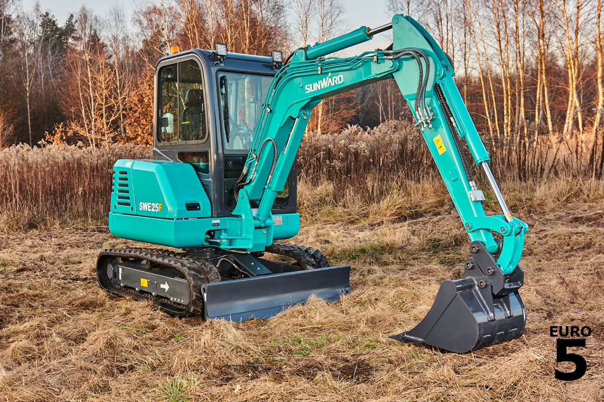 SUNWARD SWE25F - 2640kg - 19,5hk - Steg5