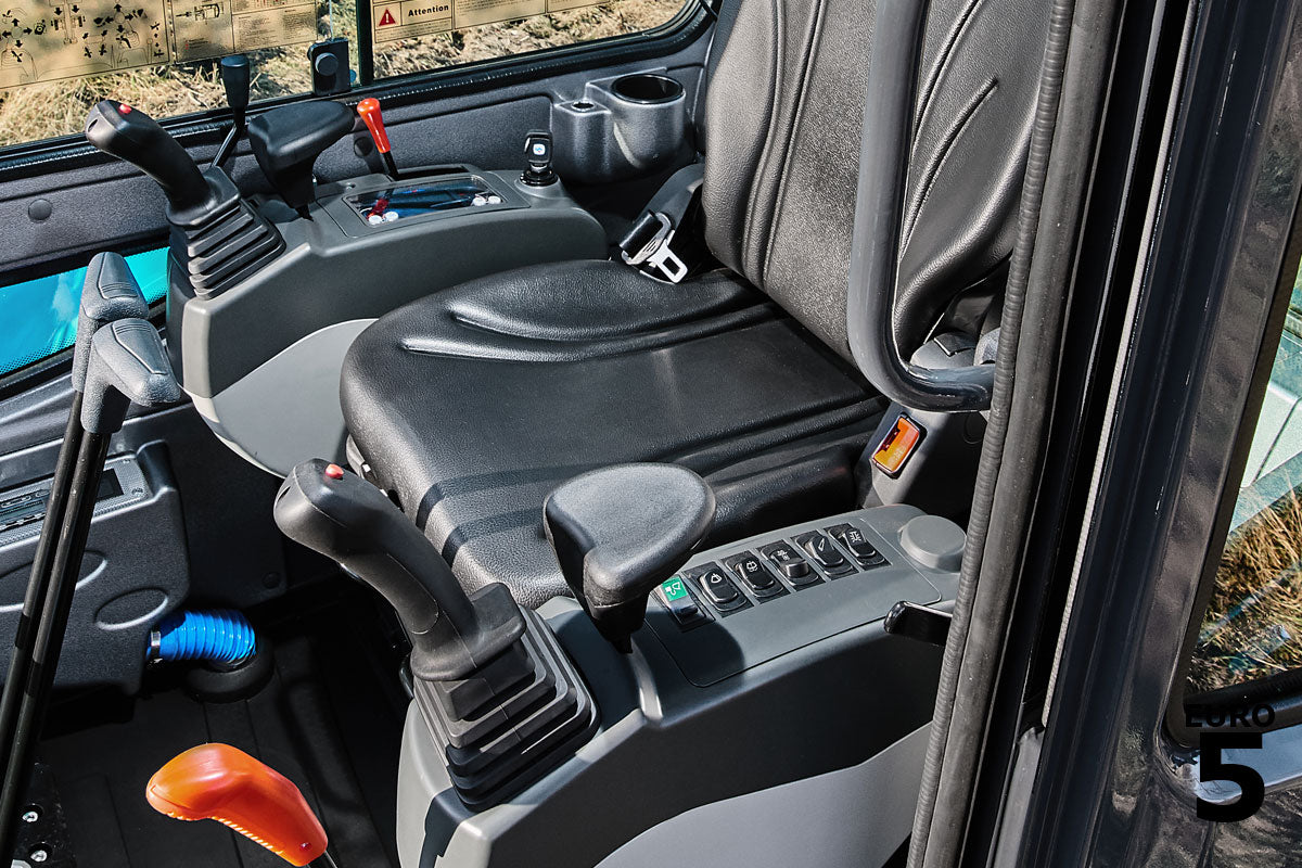 SUNWARD SWE25F - 2640kg - 19,5hk - Steg5