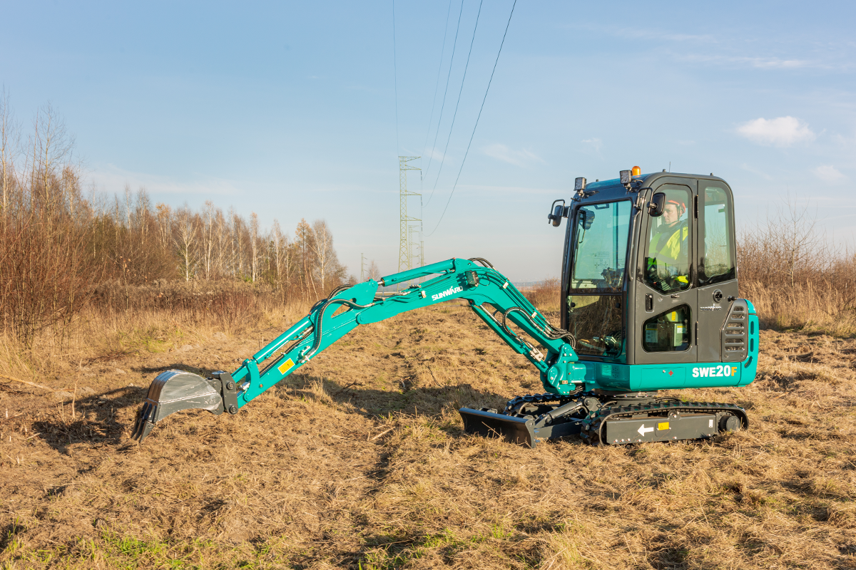 SUNWARD SWE20F - 1940kg - Yanmar - Steg5