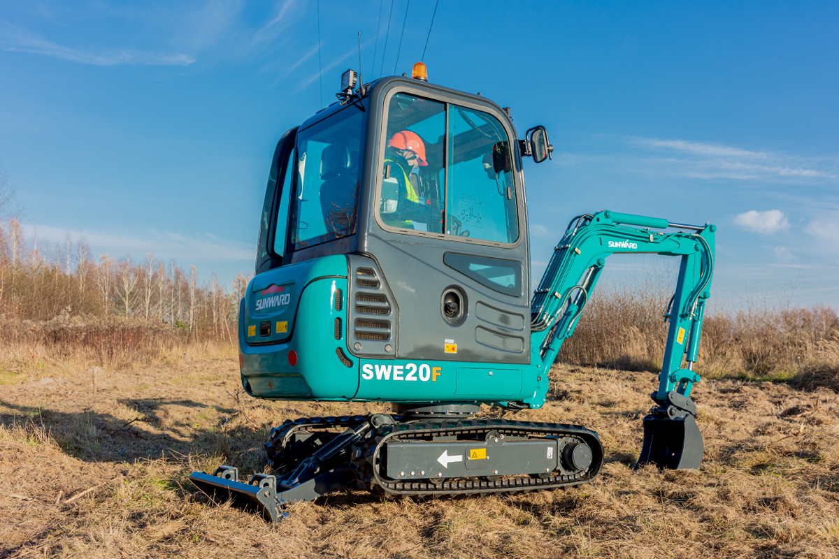 SUNWARD SWE20F - 1940kg - Yanmar - Steg5