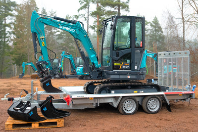 SUNWARD SWE25UF - 2.7 ton - Komplett ekipage med Tilt, Skopor & Släp