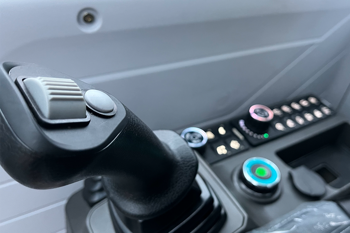 SUNWARD SWE90UF-2PB - 9600kg - Yanmar - Steg5