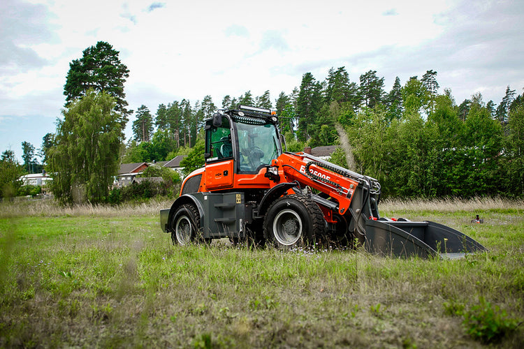 Everun ER2500F - 4x4 - 75hk - Teleskoplastare - Nykyrka Maskiner