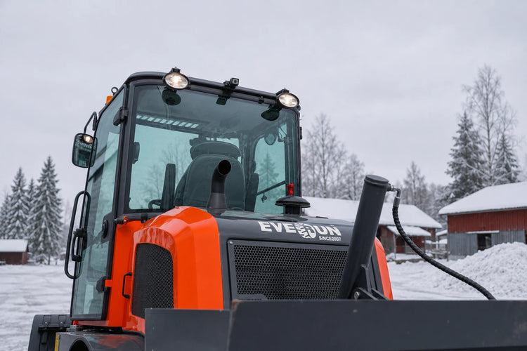 Vinterpaket - Everun ER416 Pro - Komplett med sandspridare och vikplog - Nykyrka Maskiner