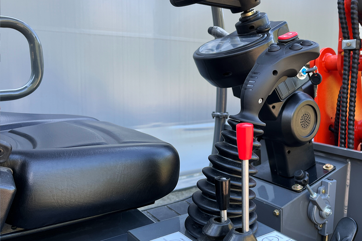 Everun ER06 - 4x4 - Kubota 26hk - Steg5