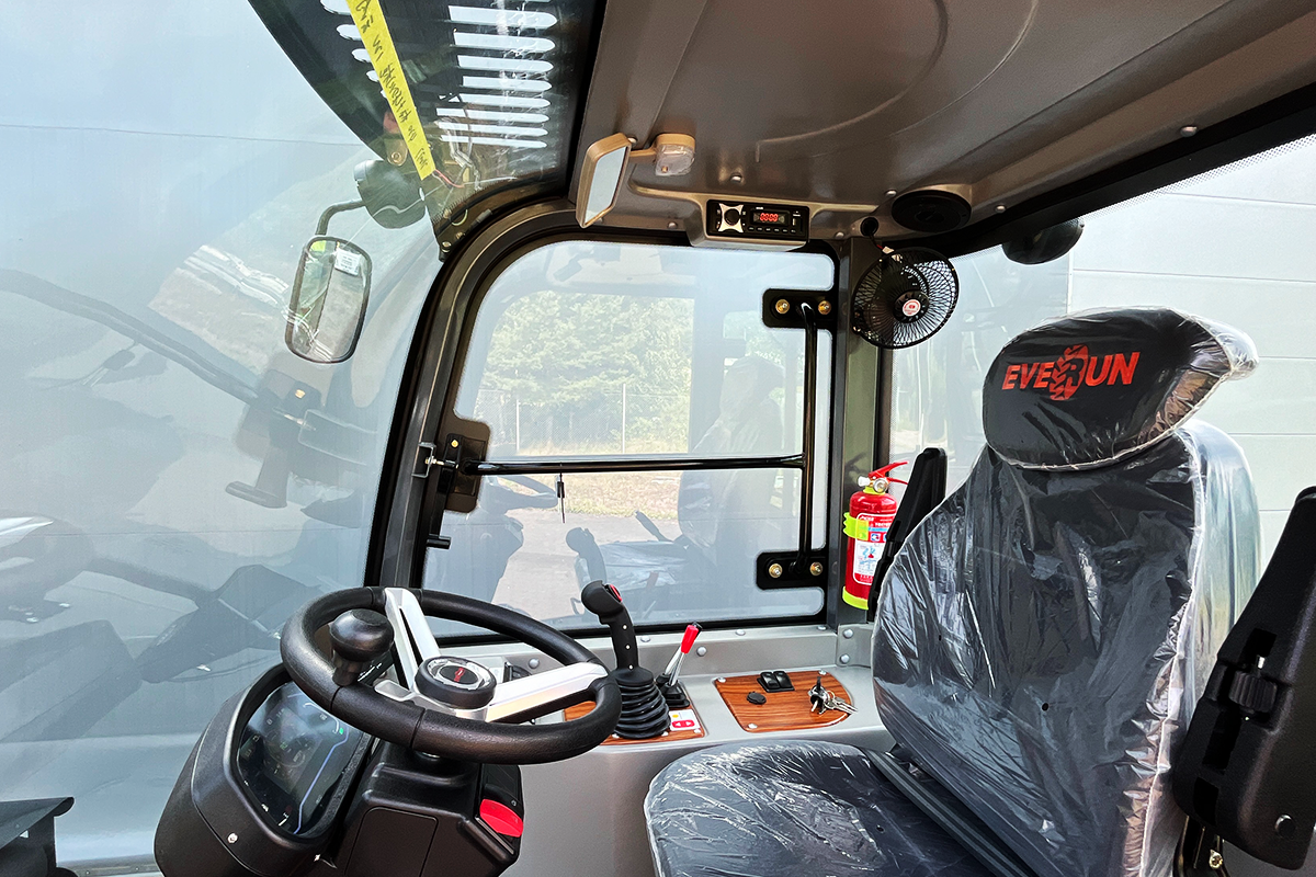 Everun ER2500F - 4x4 - 75hk - Teleskoplastare