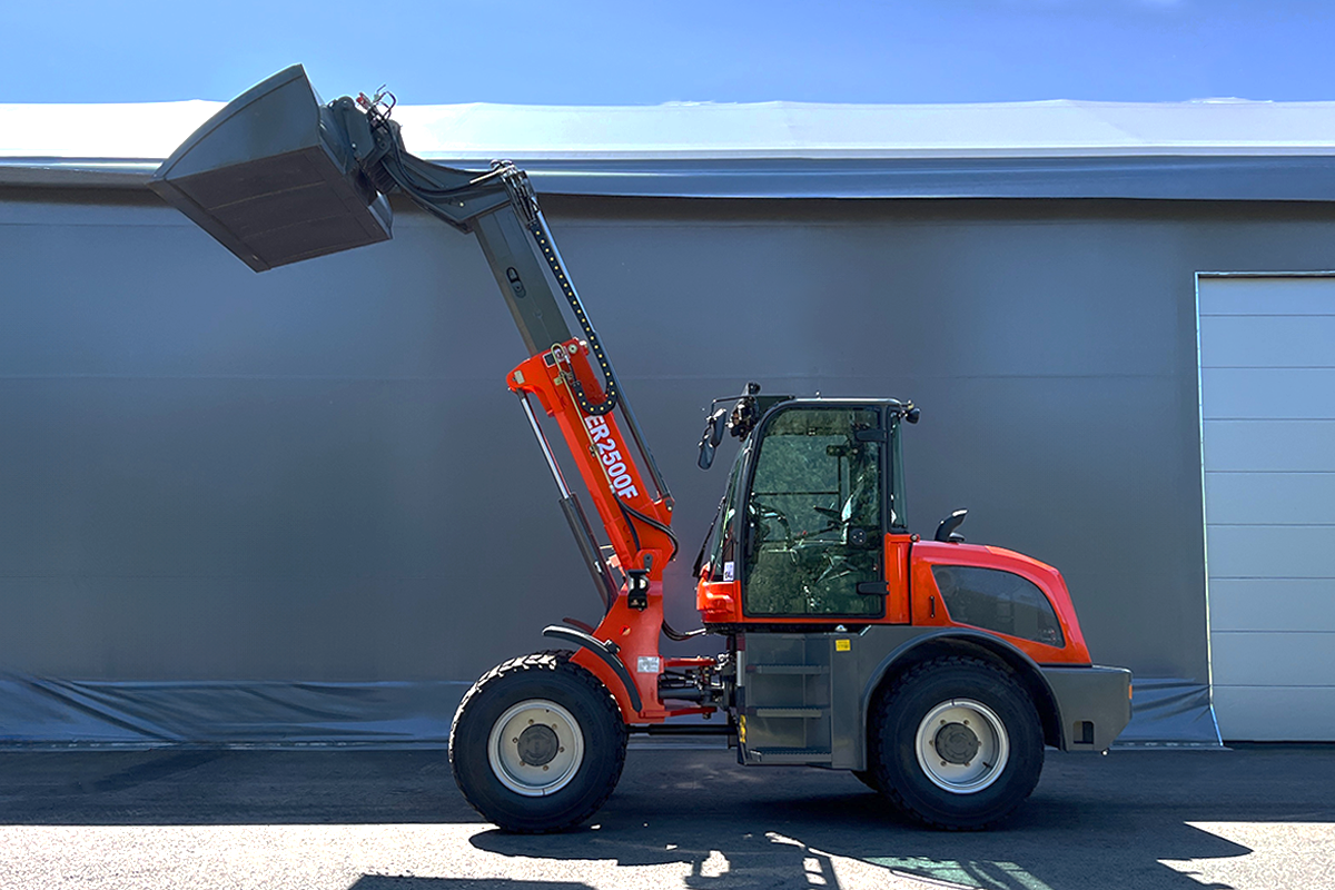 Everun ER2500F - 4x4 - 75hk - Teleskoplastare