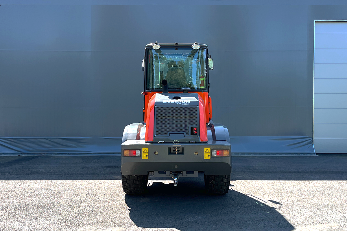 Everun ER2500F - 4x4 - 75hk - Teleskoplastare