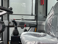 Everun L30-5 Multi - 4x4 - 75hk - Steg5 - Nykyrka Maskiner