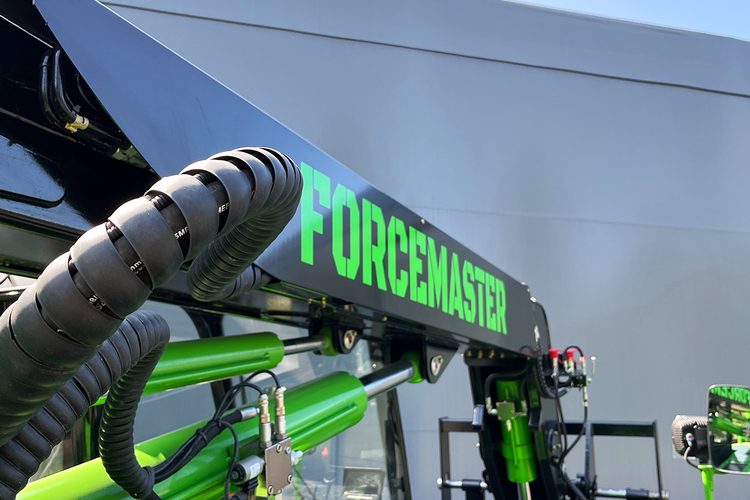 ForceMaster  FM730 - 75hk - Steg5 - Nykyrka Maskiner