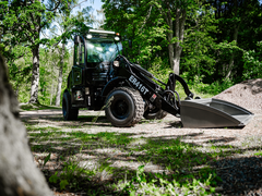 Everun ER416T Premium - 4x4 - 60hk - Steg5 - Nykyrka Maskiner