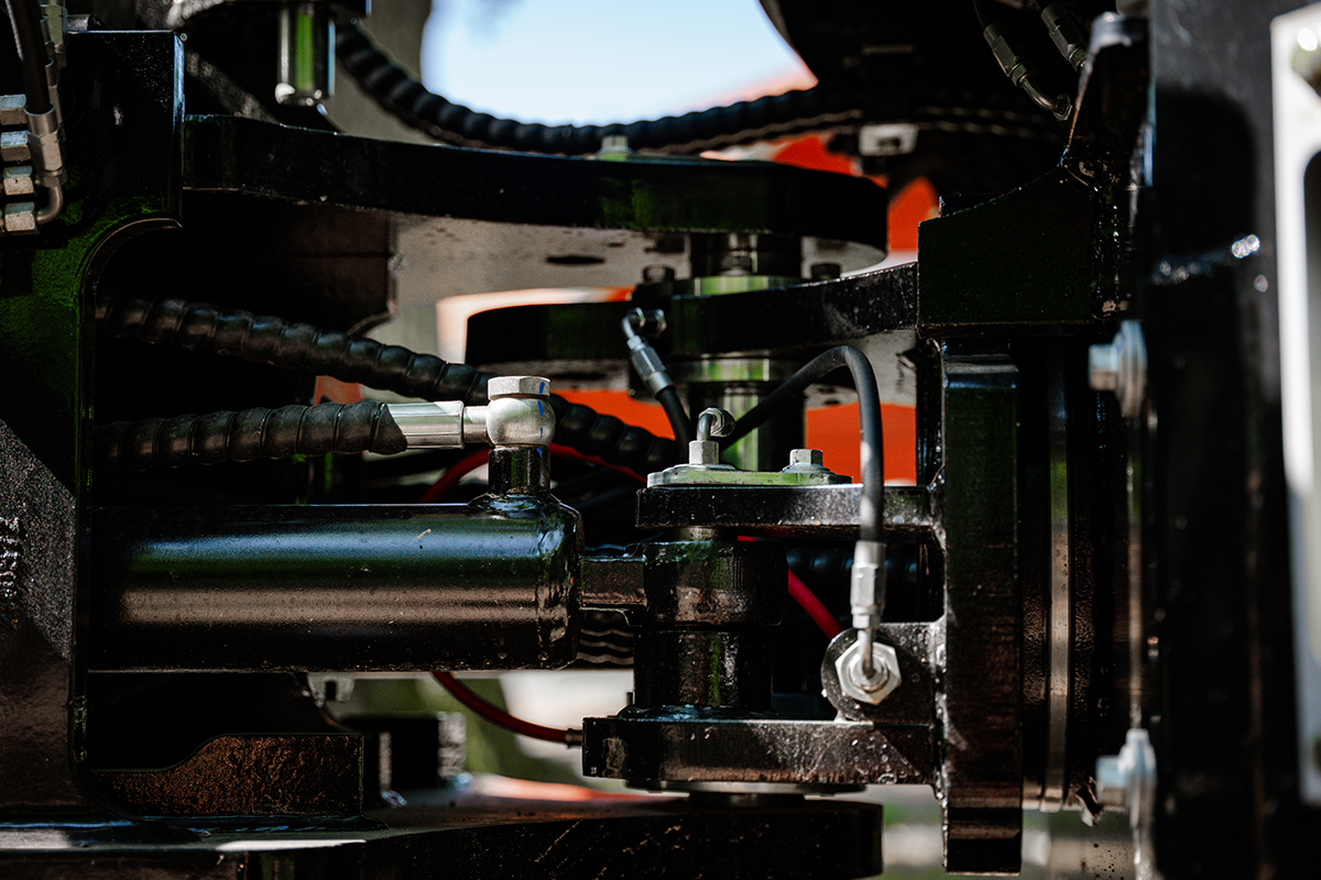 Everun ER416T Premium - 4x4 - 60hk - Steg5